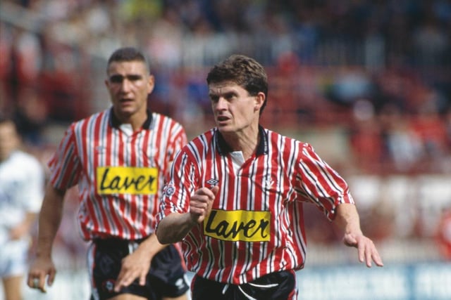 Vinnie Jones was making his debut along with Brian Marwood who has signed for Sheffield United from Arsenal in a £300,000 deal.
