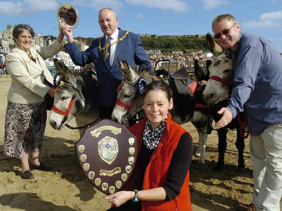 Scarborough’s Donkey Award with Scarboroughs Best Donkey Group: Annie and Mayor Herbert Tindall with Jenny Floris and Peter Walker