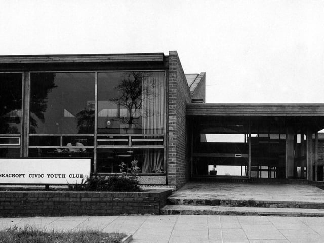 Close up the main entrance to Seacroft Civic Youth Club. Circa 1967.