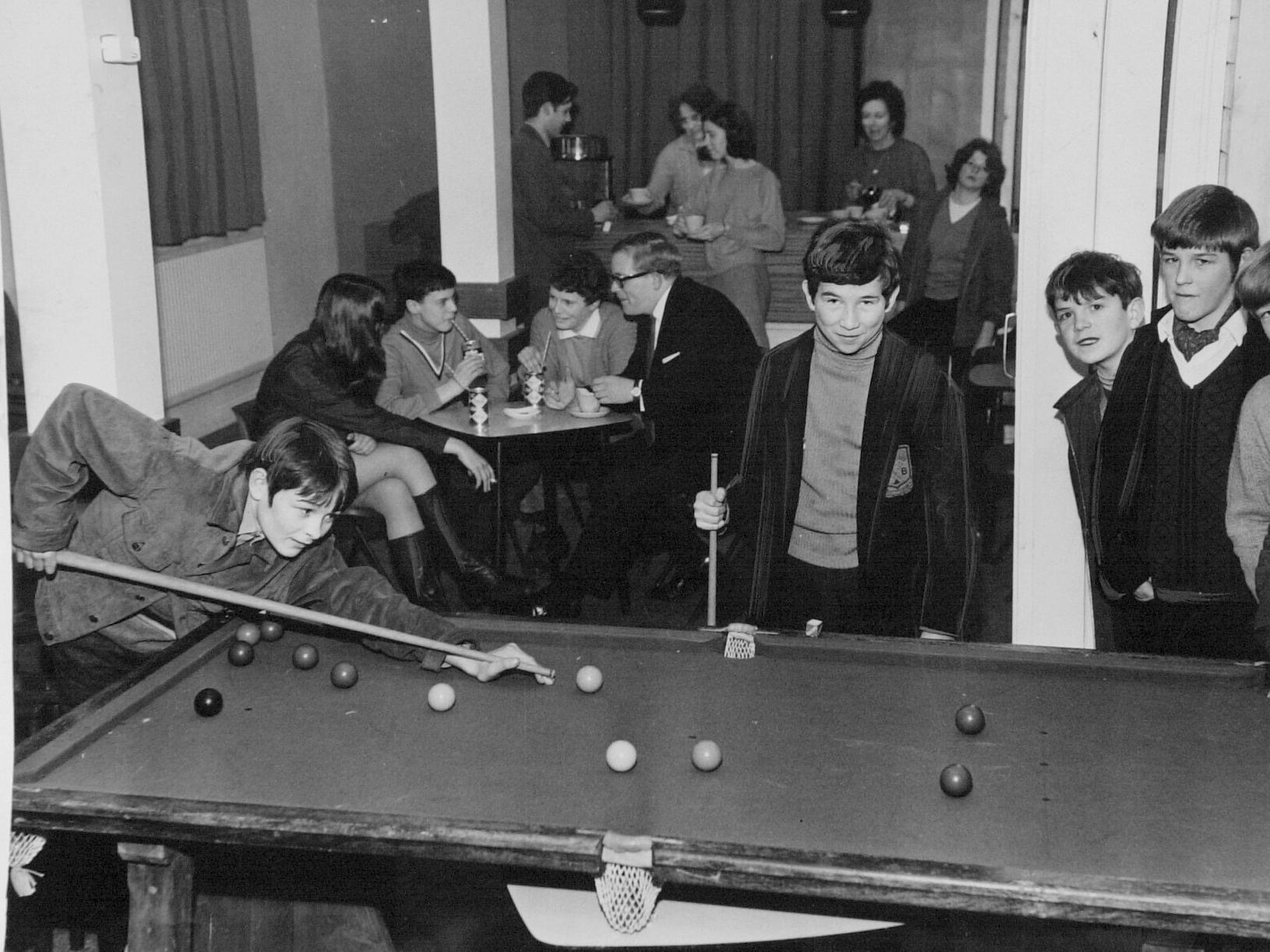The lounge and coffee bar at Chapel Allerton Methodist Youth Club in January 1969.