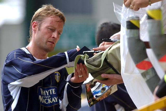 Share your memories of David Batty playing for Leeds United with Andrew Hutchinson via email at: andrew.hutchinson@jpress.co.uk or tweet him - @AndyHutchYPN
