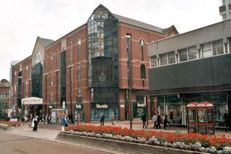 Share your memories of visiting The Headrow Shopping Centre in the 1990s with Andrew Hutchinson via email at: andrew.Hutchinson@jpress.co.uk or tweet him - @AndyHutchYPN