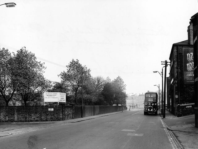 October 1955. Stanningley Road at junction with Cecil Road and Beech Drive. To the left is 'Hygienic Laundry' and on the right up Beech Drive is the 'English Electric Co. Ltd'.