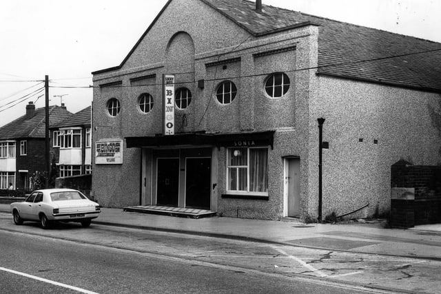 July 1979. Lucky Days Bingo Hall which has round windows on upper floor. Sonia, ladies' hairdresser, occupies part of the ground floor.
