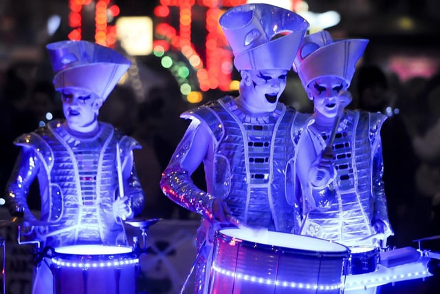 Spark! Illuminated drummers in 2016