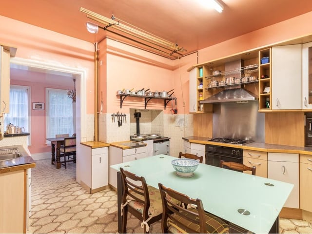 The spacious kitchen