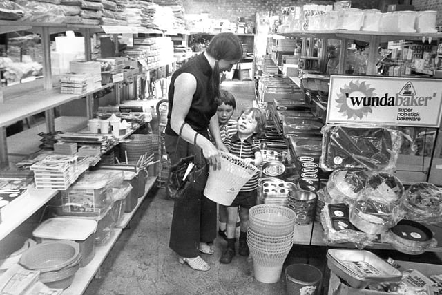 Inside the cash and carry at Hindley with some younger customers in 1972