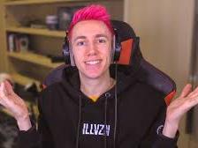 Simon Minter, or Miniminter, has over 10 million followers on Youtube, and a quick scroll through his social media proves his proud allegiance with the Whites.