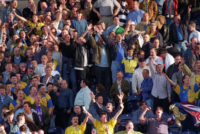 Share your memories of Leeds United's 1997/98 season with Andrew Hutchinson via email at: andrew.hutchinson@jpress.co.uk or tweet him - @AdnyHutchYPN