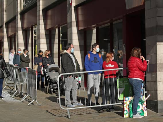 Shoppers queue outside Wilko in Leeds ahead of the national lockdown (Photo: Danny Lawson/PA Wire)