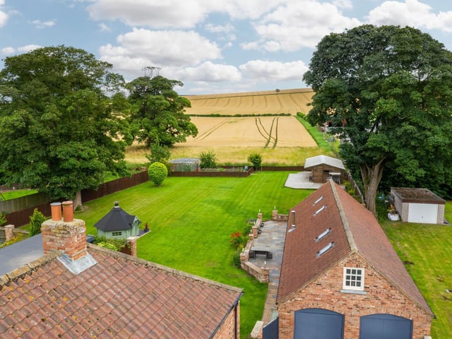 The idyllic countryside location