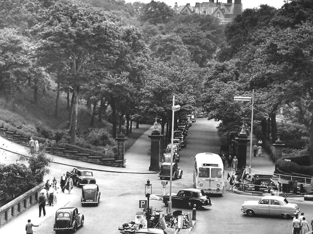 This photo shows the forerunner of the current Valley Road-Vernon Road-Ramshill Road roundabout.