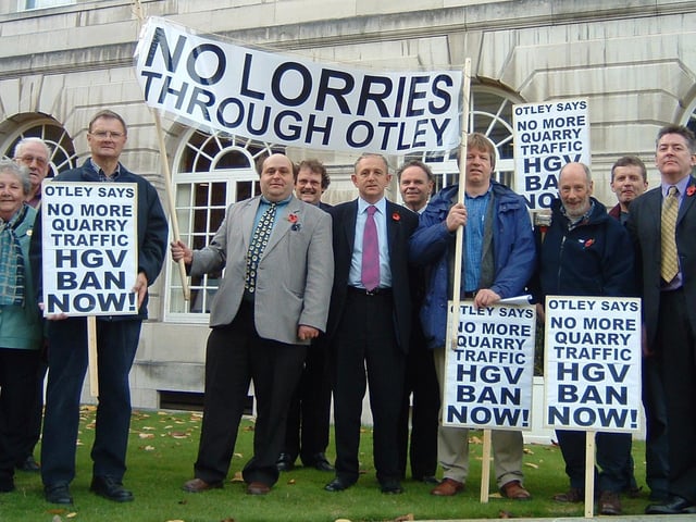 Members of the Safety on Otley's Roads group were demonstrating at the Civic Hall. They are pictured with Coun Keith Wakefield (centre) and Coun Gerry
Harper (second right).