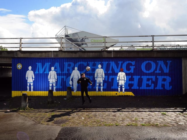 Jameson Rogan created this mural of the First Division title-winning team of 1991-92 on the Lowfields Way underpass at Elland Road (photo: Simon Hulme).