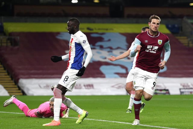 Chris Wood of Burnley celebrates after scoring their team's first goal during the Premier League match between Burnley and Crystal Palace at Turf Moor on November 23, 2020 in Burnley, England.