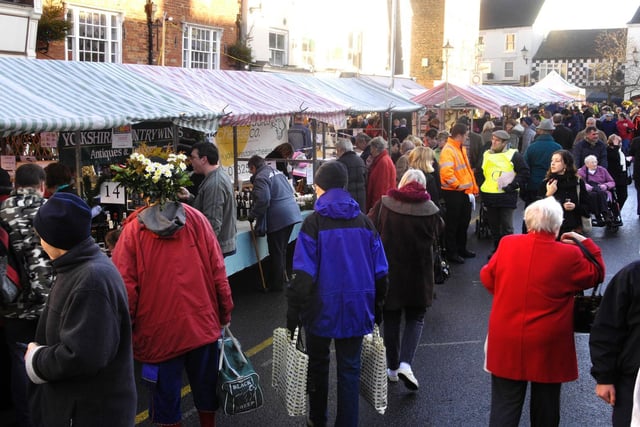 Knaresborough Christmas Market back in 2008.