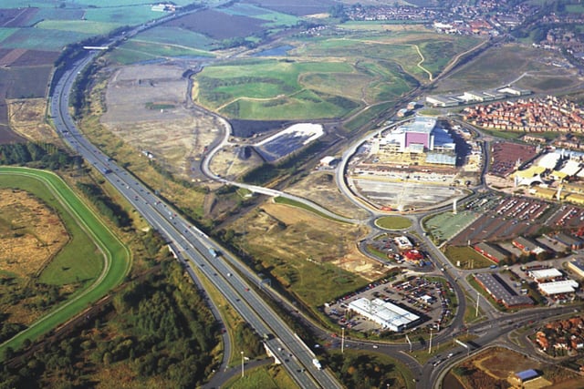 getting there: Aerial view in spring 2003 with Freeport/Junction 32 and Xscape completed but the southern half of the site still undeveloped