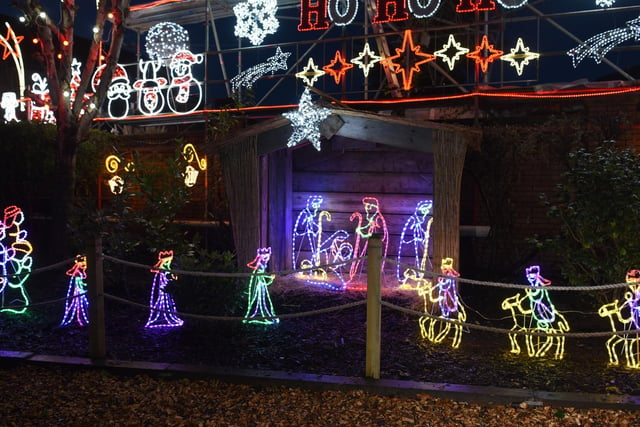 And they have urged villagers to decorate their own houses for the ‘help make Cottam sparkle’ campaign.