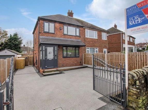 A beautifully presented family home that has undergone extensive improvements by the current owners. All work has been carried out to a high standard and this is evident as you walk around the property. As you walk into the property you get a feeling of how light and airy this lovely modern yet contemporary home is.
