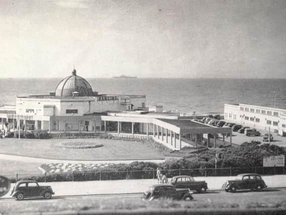 The Marine Hall photographed during the 1950's from the top of the Mount. To the right of the domed landmark is the old outdoor swimming pool which was replaced in the 1970s by the indoor pool. Fleetwood Leisure Centre also stands on the site but that wasn't built until later in the 1980's