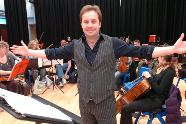 Alfie Boe returned to Fleetwood for his sell-out concert with the Lancashire Sinfonietta at the Marine Hall in 2003