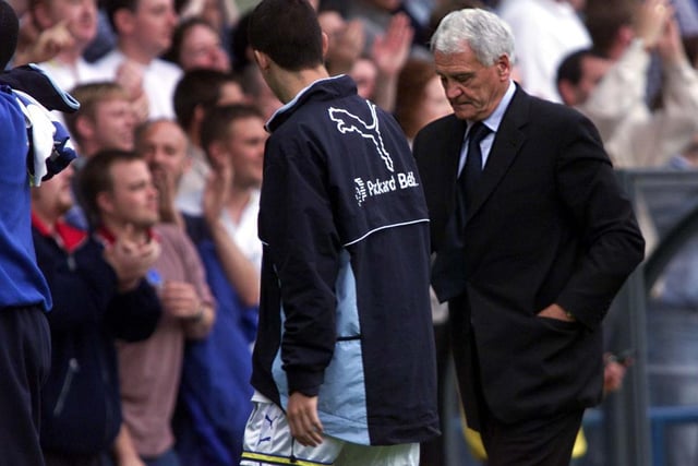 Bobby Robson berated the attitude of the Elland Road faithful towards Alan Shearer. "He was a national hero in Euro 96... Yet he suffered a barrage of name calling and you have to ask why. What does he have to do?"