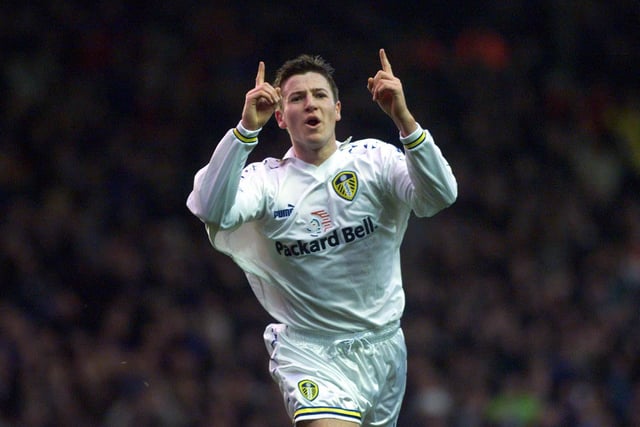 More than 40,000 fans were at Elland Road to see Leeds United beat Leicester City 2-1 on Boxing Day 1999 thanks to goals from Michael Bridges and Lee Bowyer