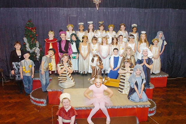 The cast of the French nativity at All Saints J and I School, Featherston, in 2007.