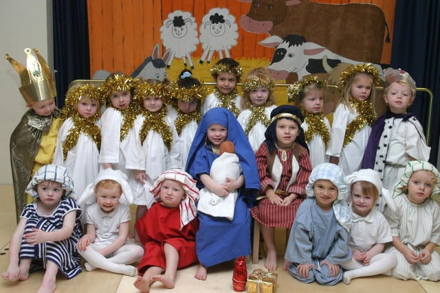 The 2006 Mulberry House nativity came equipped with a whole group of angels.