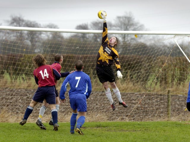 Do you have any details from these 25 photos? Tweet @SN_Sport