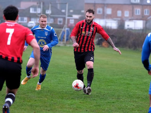 PHOTO FOCUS - West Pier 6 Filey Town 3