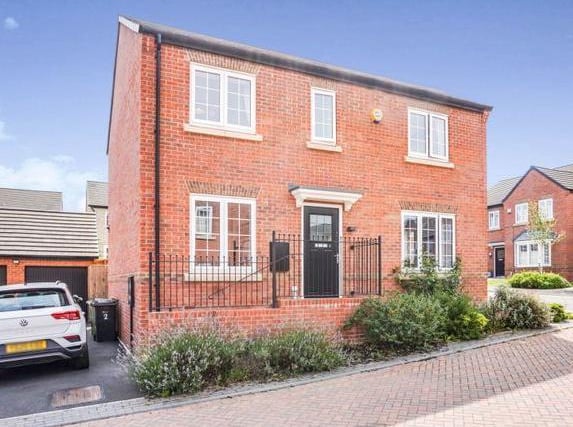This detached home in Belfry Close has four bedrooms, three reception rooms and one bathroom. The Master Bedroom comes with an en-suite bathroom. Externally to the front of the property is a driveway with room for two cars followed by garage. it is on the market for £410,000 with Purplebricks.
