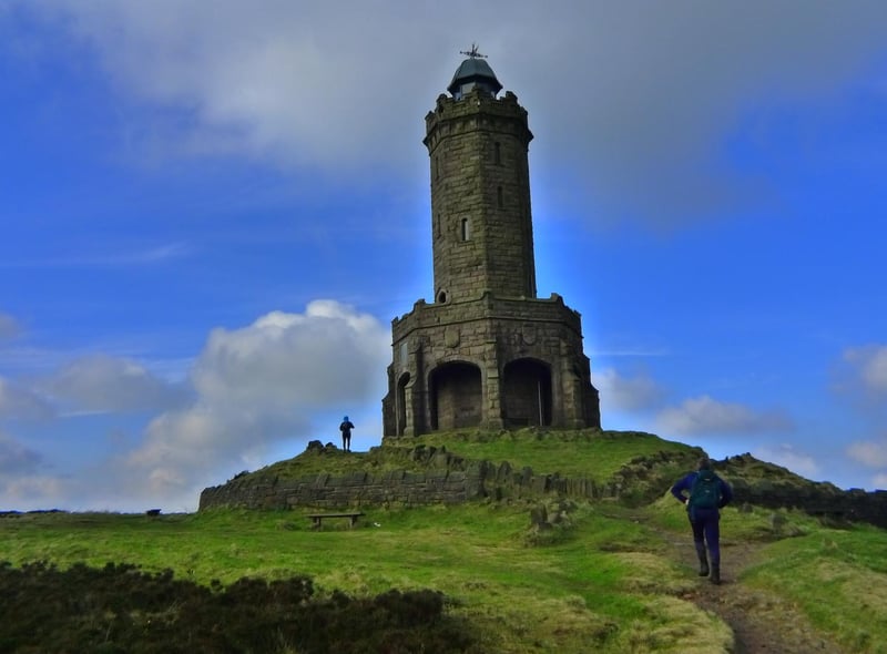 Darwen Tower Walk, Darwen
A West Pennine Moors Trail circular walk that takes in some fantastic views of the surrounding countryside from Darwen Moors. Darwen Tower was built to celebrate Queen Victoria’s Diamond Jubilee in 1897.
The walk is approximately two miles with a steep ascent/descent