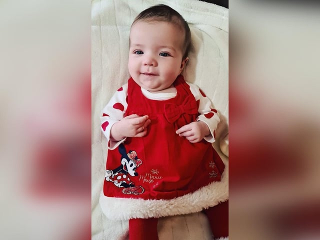 Evie, aged 4 months