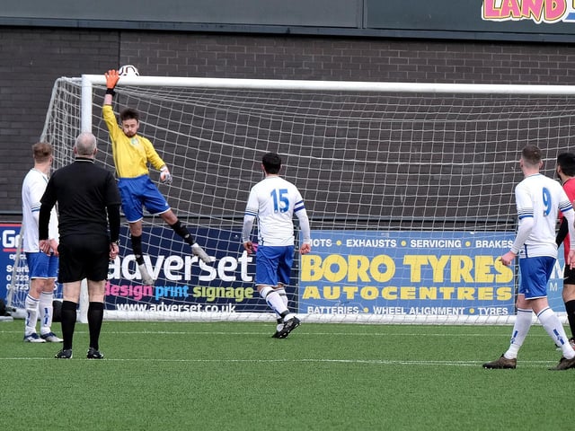 PHOTO FOCUS: Itis Itis Rovers v Newlands / Scarborough Saturday League / Pictures by Richard Ponter