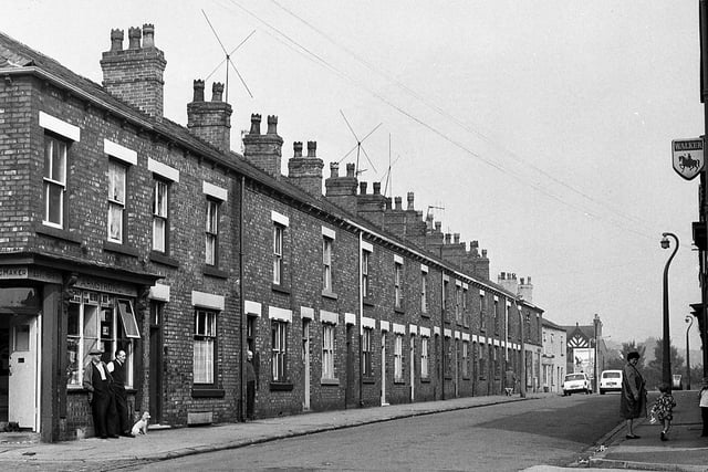Life in Hindley in 1971