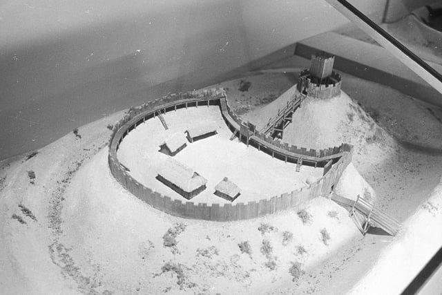 Unveiled in 1983, this model of the castle offers an idea of what the castle might have looked like in its early days, with a wooden keep and fence.