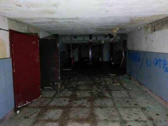 The abandoned subway underneath the Promenade