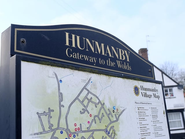 Starting in the village of Hunmanby this walk heads towards the coast at Filey. The route heads back out of Filey on the Wolds way, and climbs up the hills towards Folkton Wold at the top of Deedle Hill. At the top of the hill take the route back to Hunmanby. Distance - 10 miles.