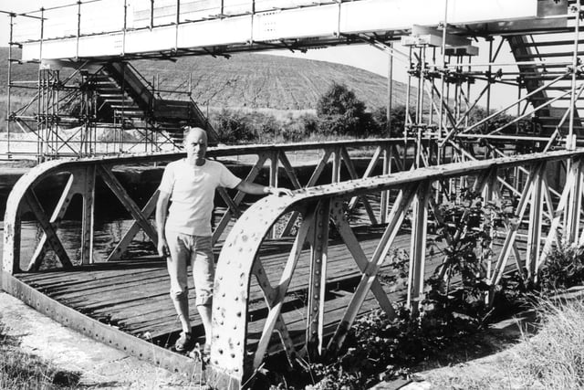 Caroline Swing Bridge, off Pit Lane, Methley which spans the River Aire to Allerton Bywater, before it was disabled by British Waterways