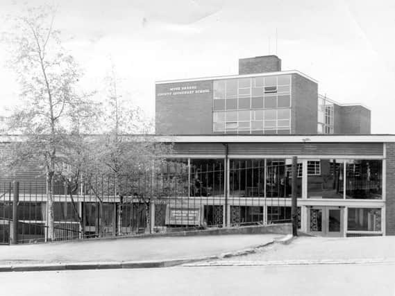 Enjoy these photo memories of Moor Grange County Secondary School. PIC: Leeds Libraries, www.leodis.net