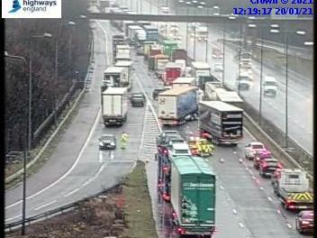 Normal traffic conditions are expected between 18:15 and 18:30 on 20 January 2021 according to M62 Eastbound Cameras (photo: Highways England)