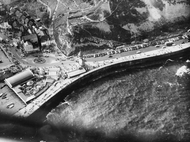 Aerial view of Scarborough in June 1960.