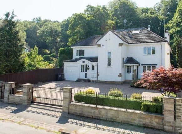 Detached five bedroom property sold for £975,000 in September 2020.