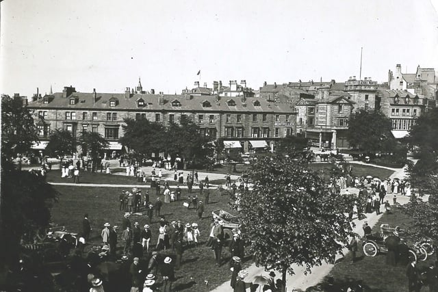 People gathering in Harrogate town centre in 1905.
