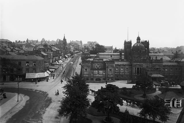 A view over Parliament Street and the Royal Baths (right) in Harrogate, circa 1900.