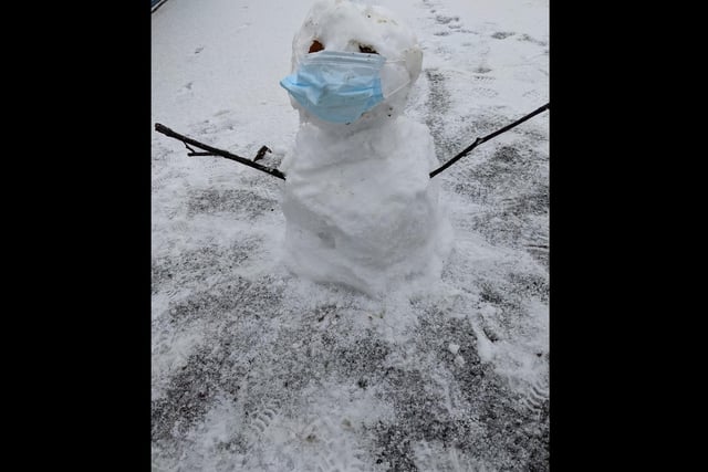 Good to see this snowman staying Covid-compliant!