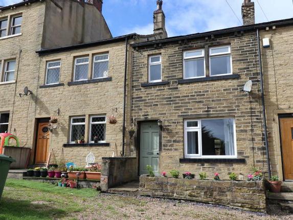 A charming period stone property with an impressive designer style interior. Oozing character, with its handsome inglenook fireplace, exposed beams and stone mullioned windows. In the heart of Calverley village, only a short walk away from Victoria park, excellent schools & amenities. This truly stunning family home boasts three bedrooms, spacious lounge, stunning, recently re-fitted dining-kitchen, cellar storage and a bathroom. Rear courtyard. Communal green to the front, the neighbourhood takes great pride in this space, ensuring a beautiful, friendly place where children can play and adults can also enjoy. EPC -