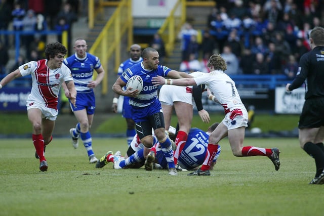 Action from the clash with Hull KR