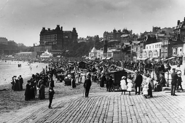 1912: The foreshore at Scarborough